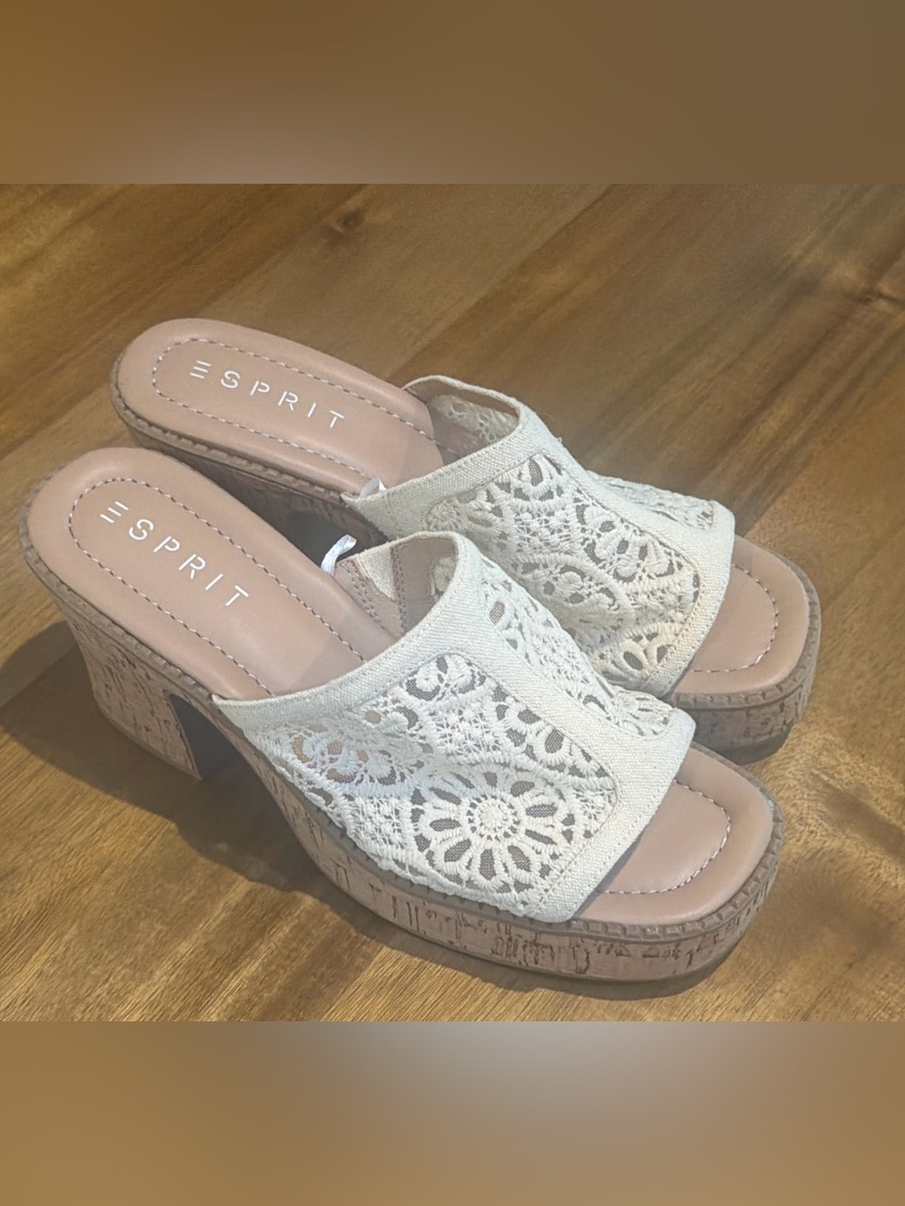 Esprit Pheby Crochet Lace Platform Cork Sandals Neutral Boho Size 8.5 EUC